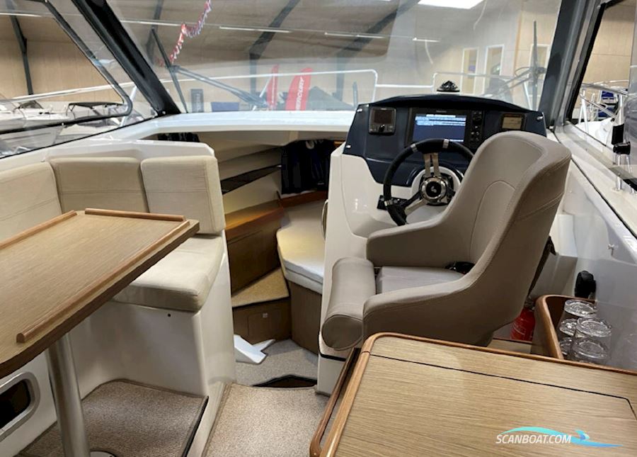 Beneteau Antares 8.80