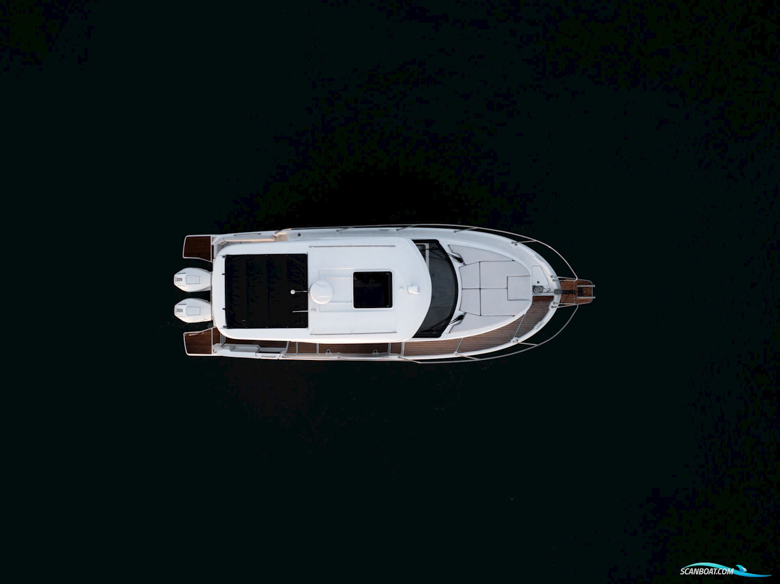 Beneteau Antares 9 OB V2 – på Vej Hjem