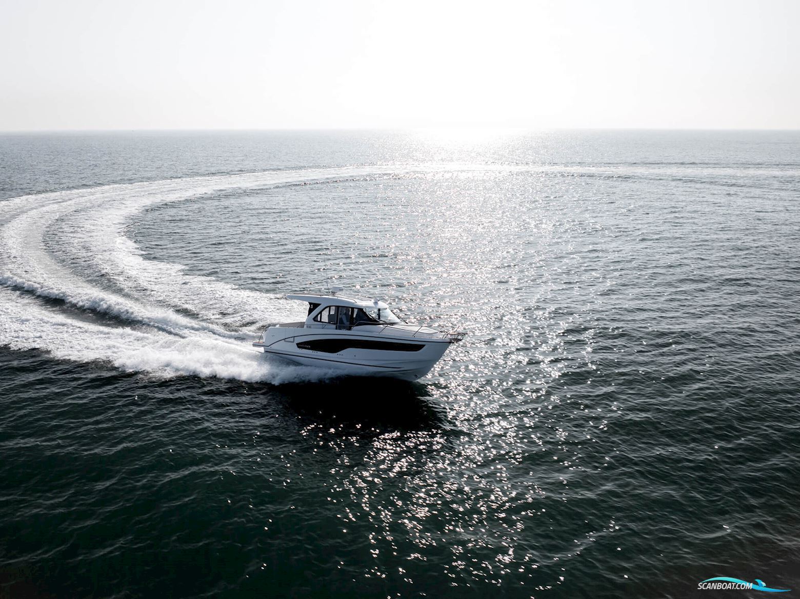 Beneteau Antares 9 OB V2 – på Vej Hjem