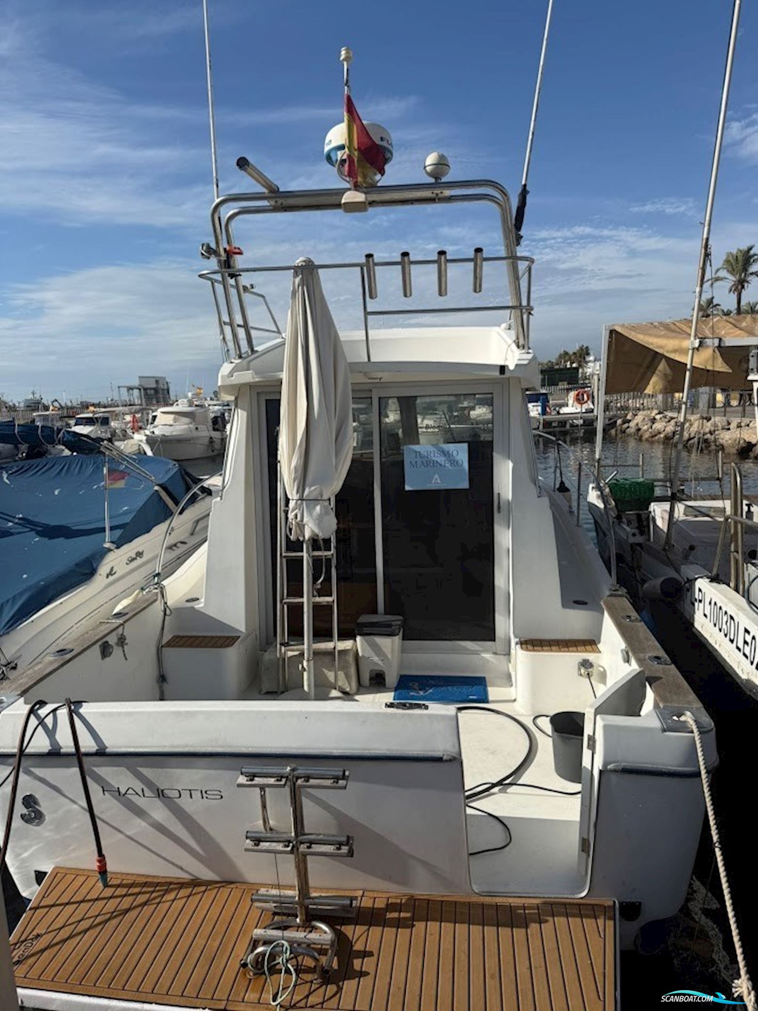 Beneteau Antares 9 Motorboot 2004, mit Volvo Penta KAMD 43 motor, Spanien