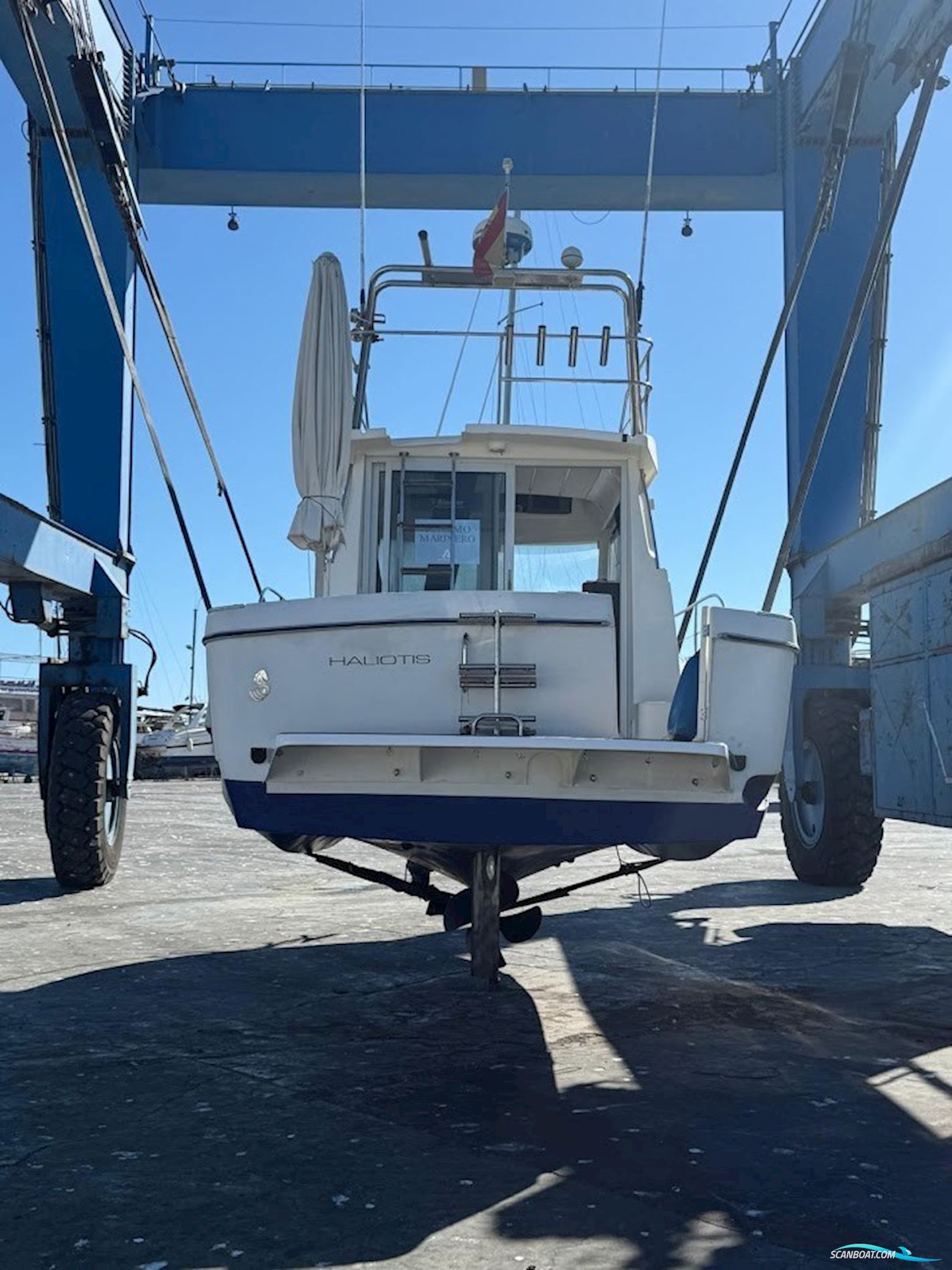Beneteau Antares 9