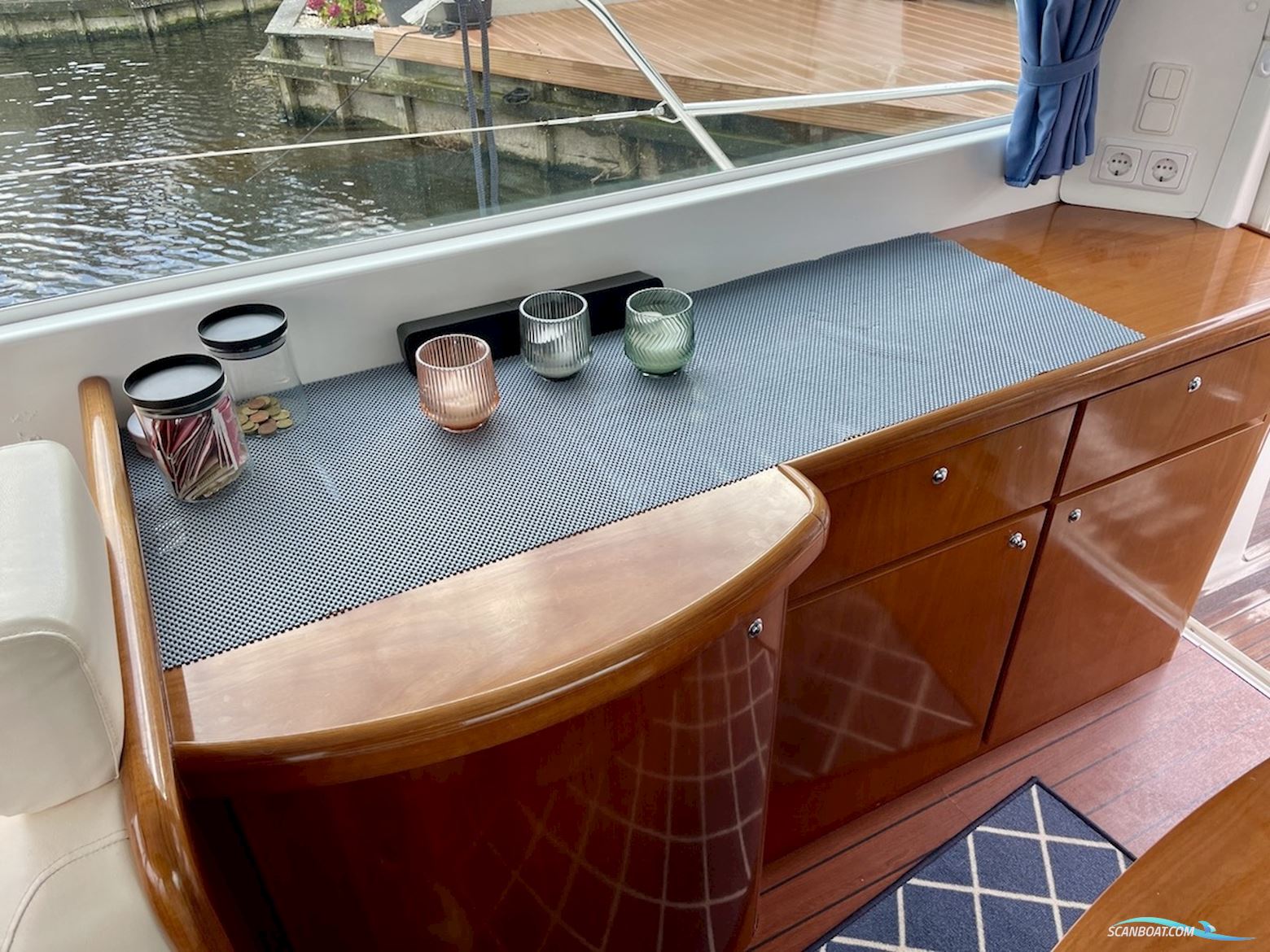 Beneteau Antares 980