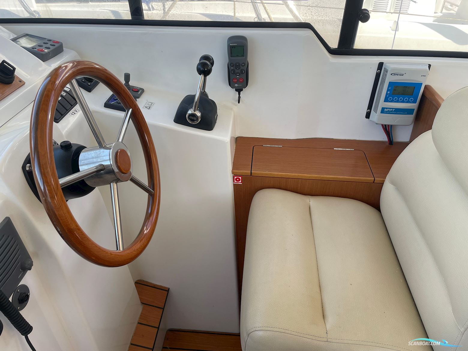 Beneteau Antares 980