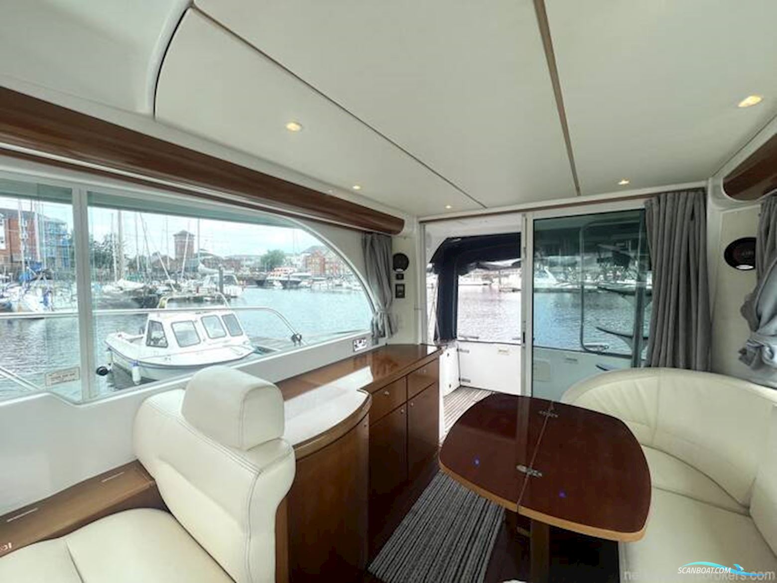 Beneteau Antares 980