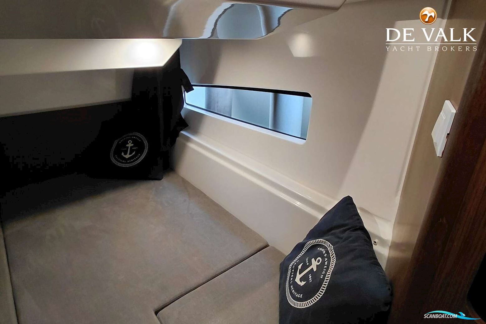 Beneteau Antares Serie 9