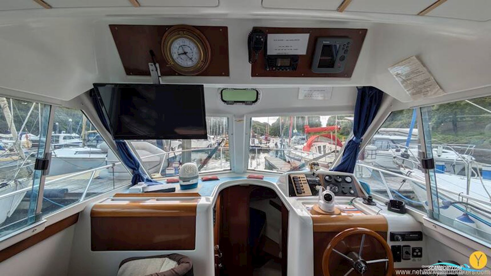 Beneteau Antares Serie 9