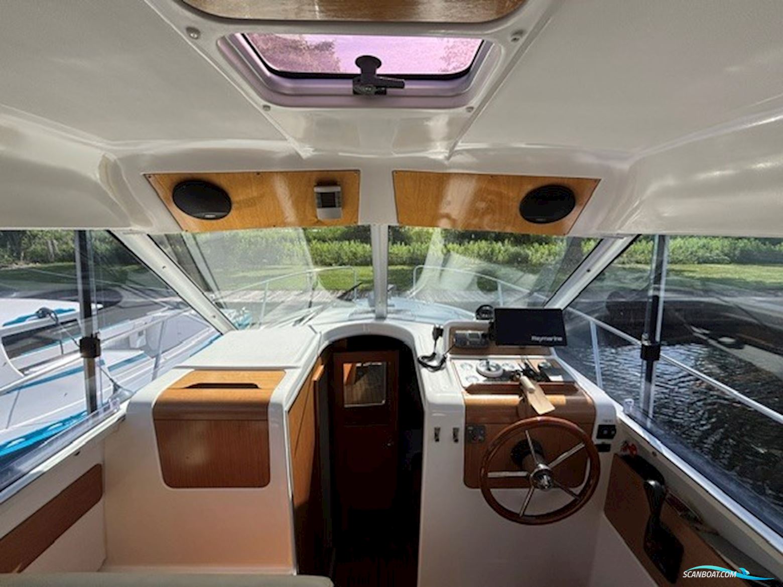 Beneteau Antaris 760