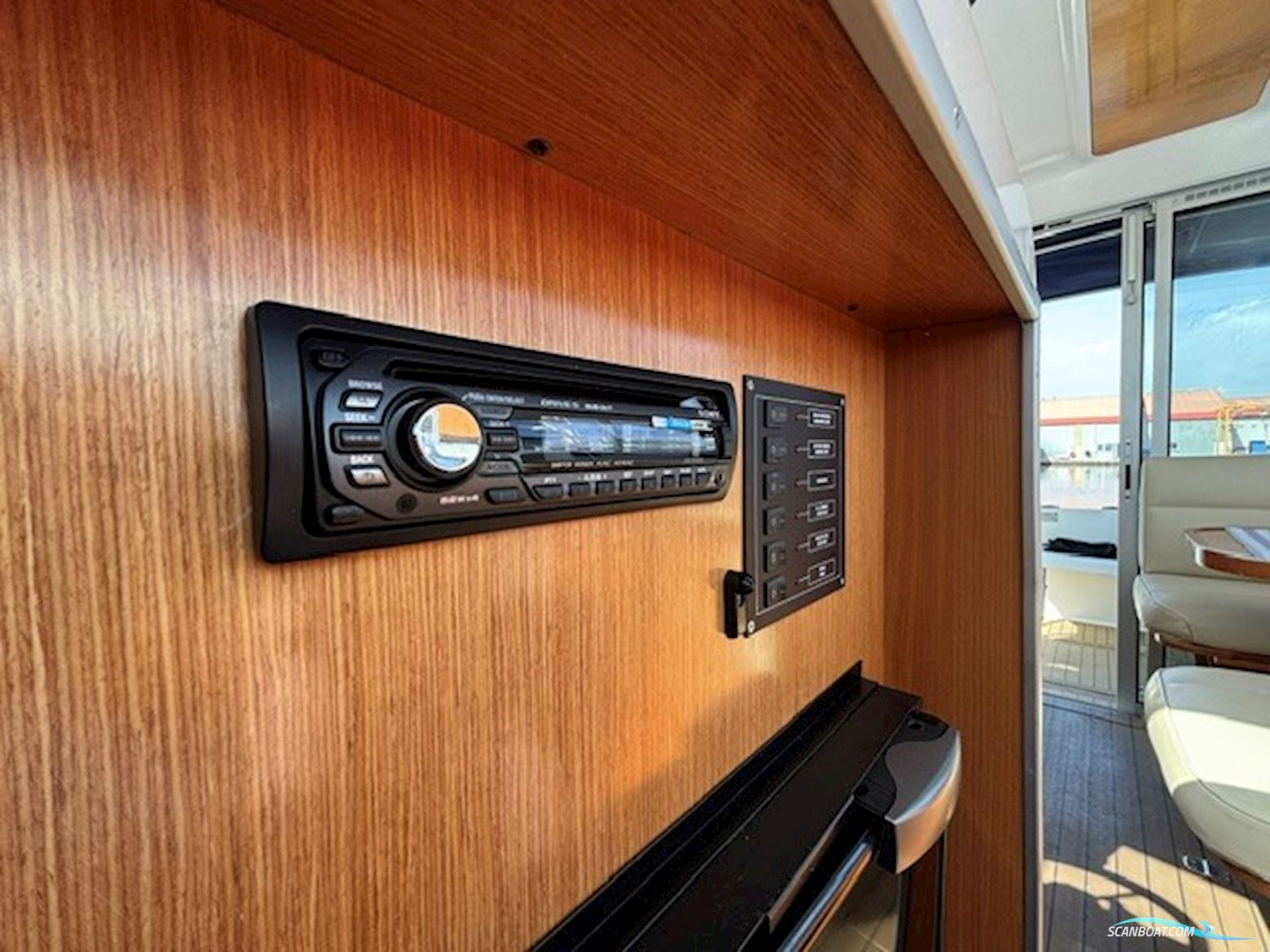 Beneteau Antaris 760