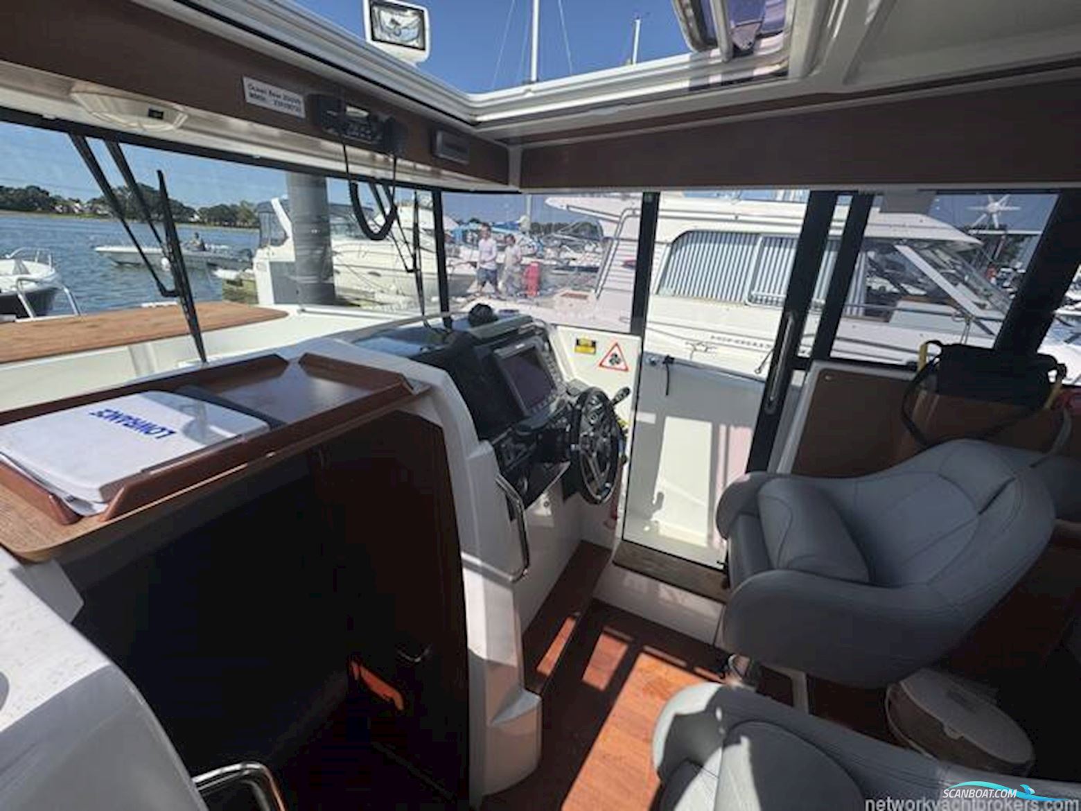 Beneteau Barracuda 9