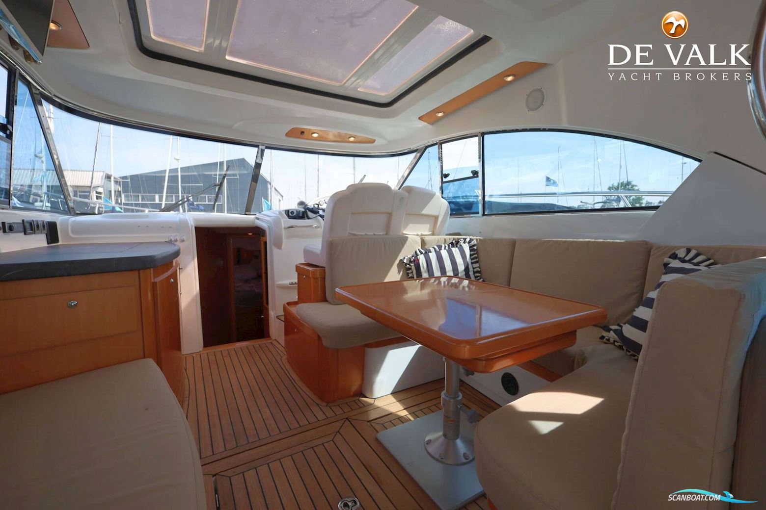Beneteau Flyer 12 Cabin