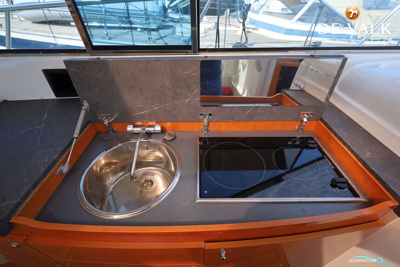 Beneteau Flyer 12 Cabin