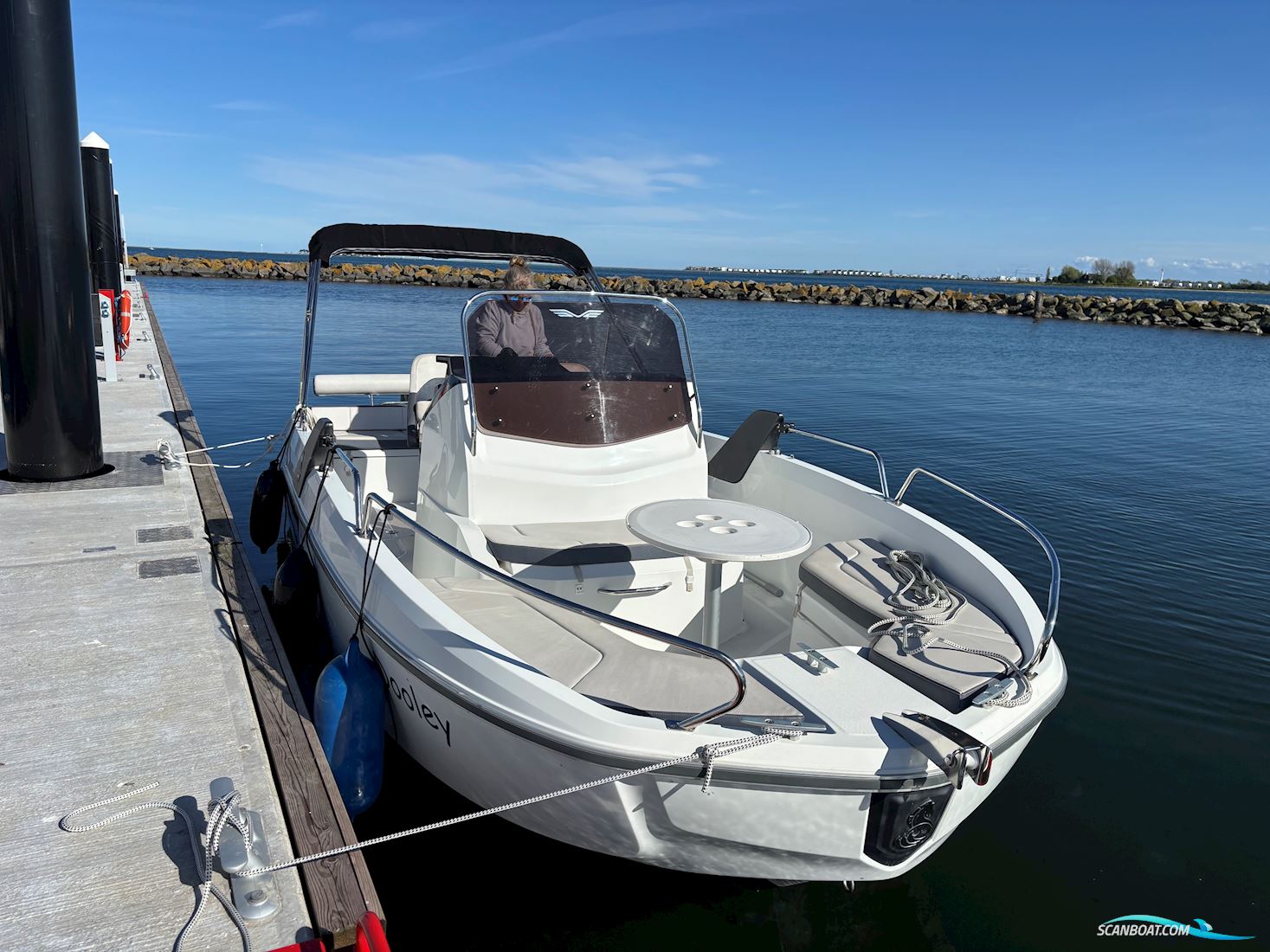 Bénéteau Flyer 6.6 Spacedeck Mit Yamaha F200 Und Trailer Motorboot 2014, mit Yamaha motor, Deutschland