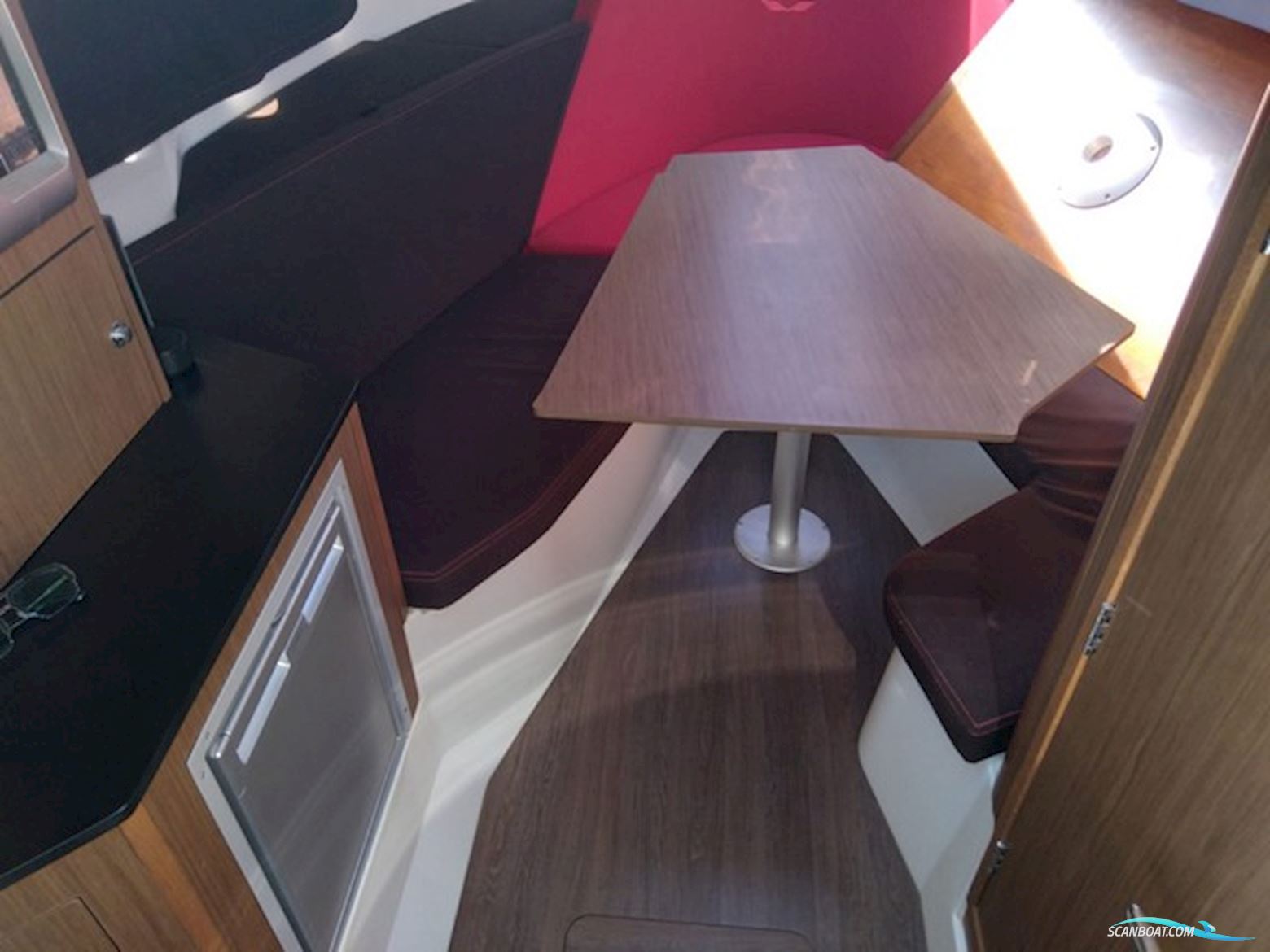 Beneteau Flyer 8.8 Sundeck