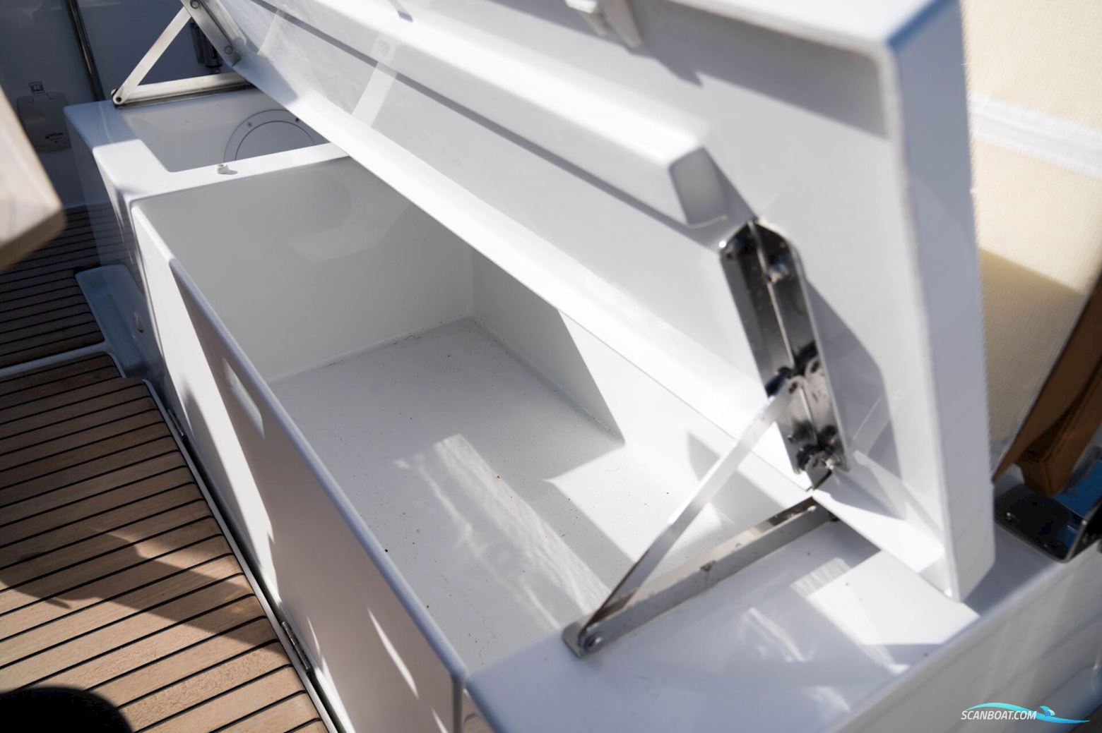 Beneteau Flyer 9 SpaceDeck