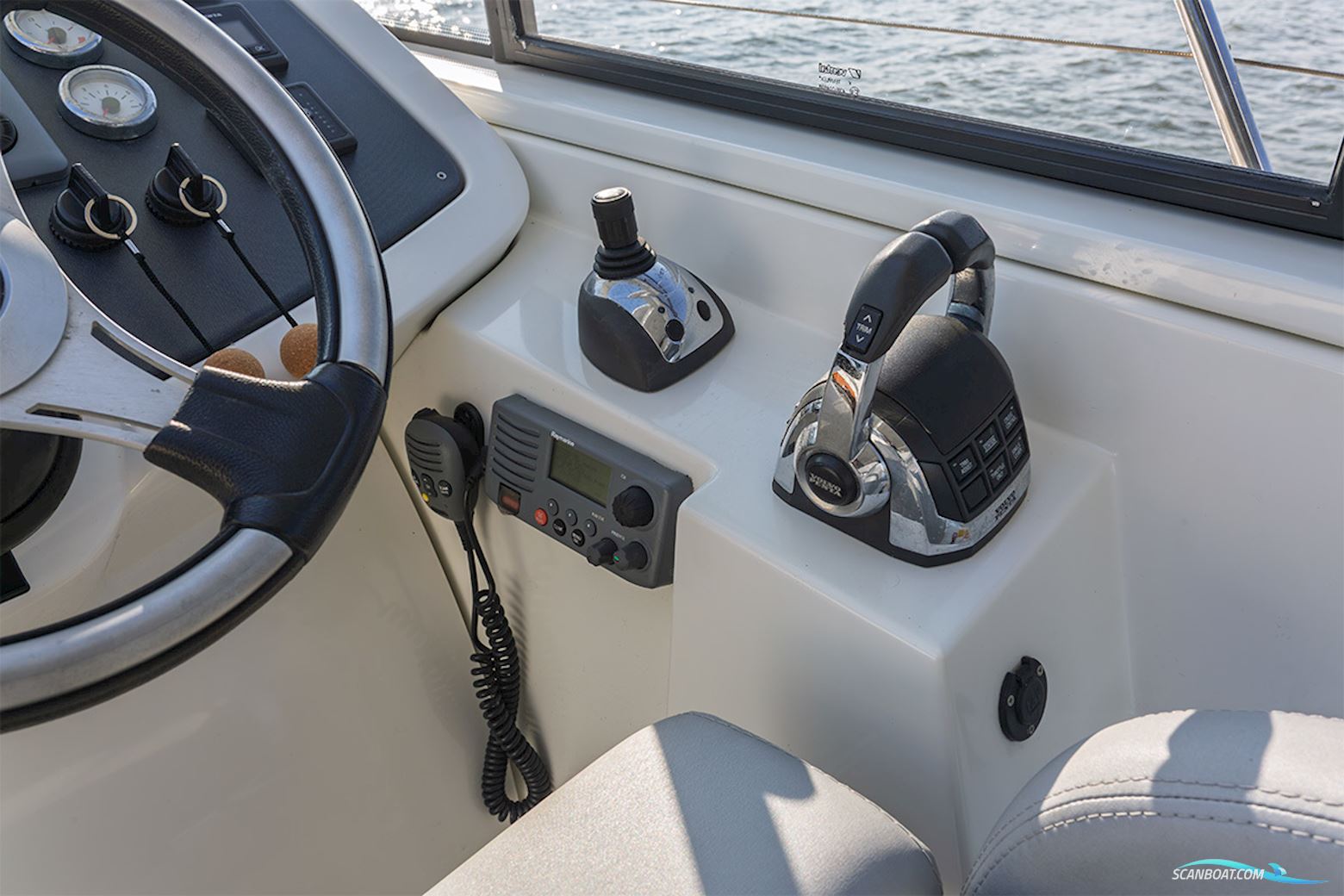 Beneteau Flyer Gran Turismo 34