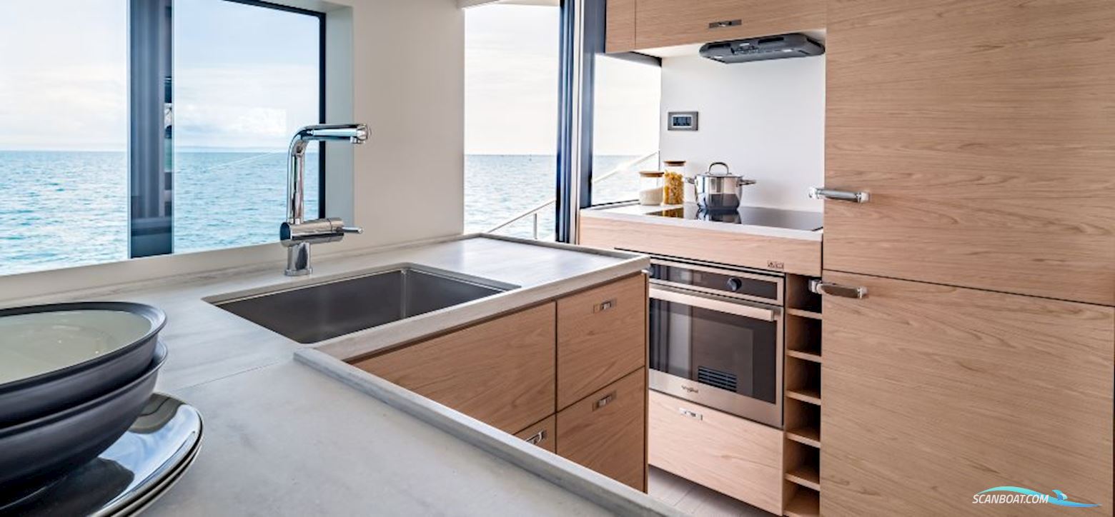 Beneteau Gran Trawler 63