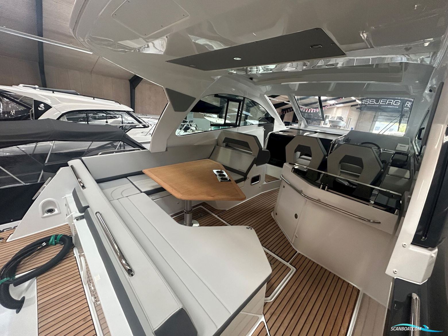 Beneteau Gran Turismo 32 OB