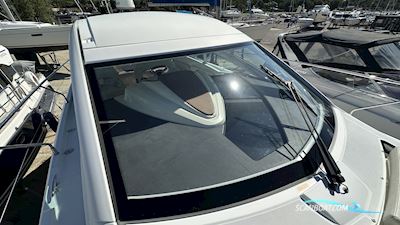 Beneteau Gran Turismo 40 Motorboot 2016, mit Volvo Penta motor, England