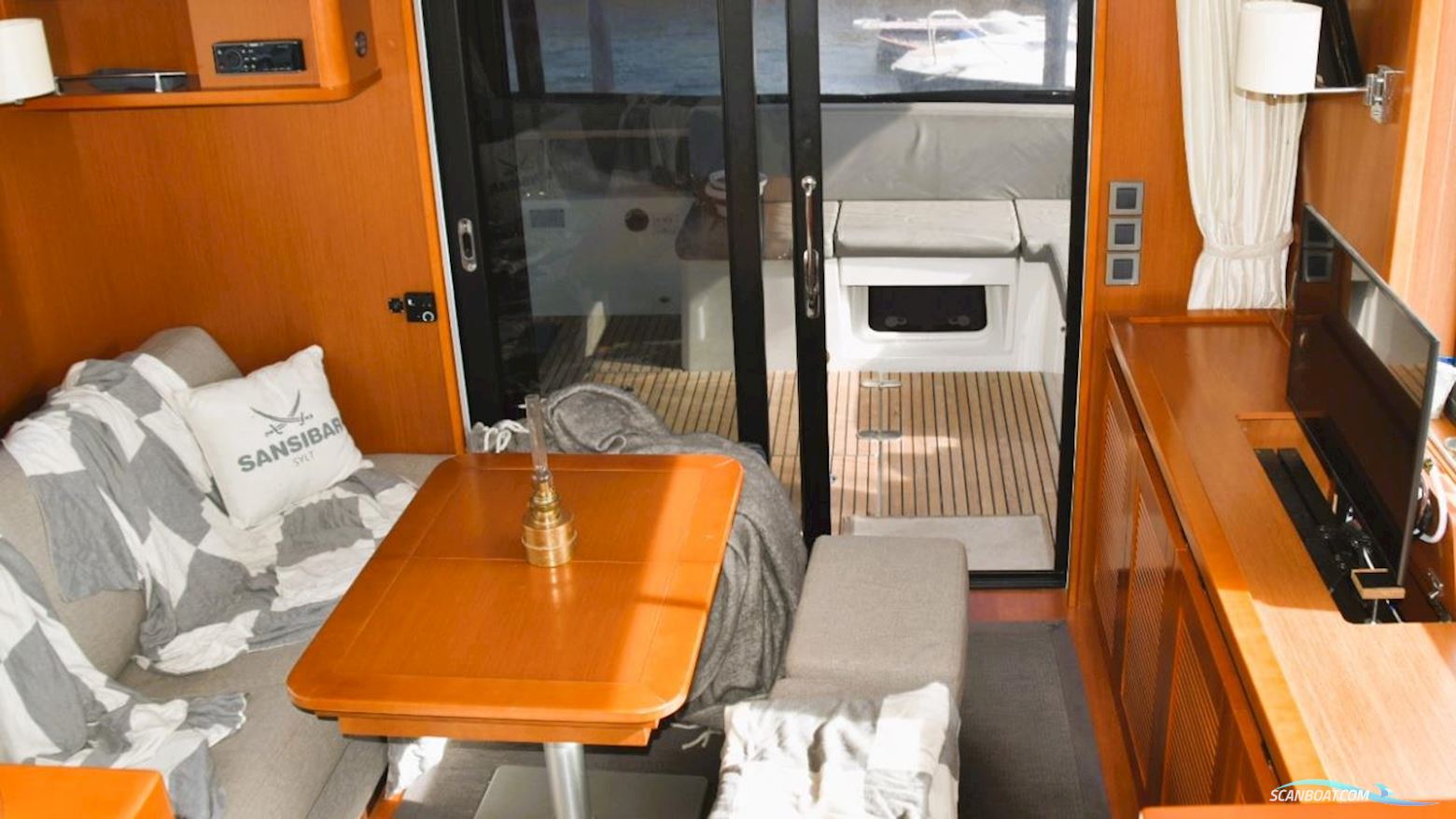 BENETEAU INOMBORDARE SWIFT TRAWLER 50