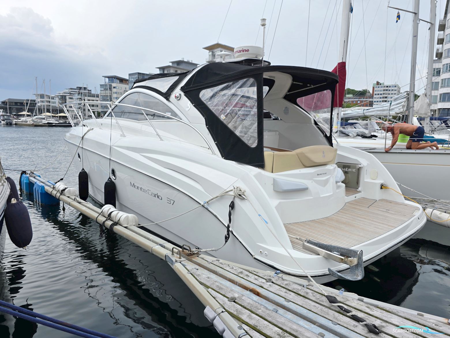 Beneteau Monte Carlo 37 SC Volvo Penta D4-260 Evc