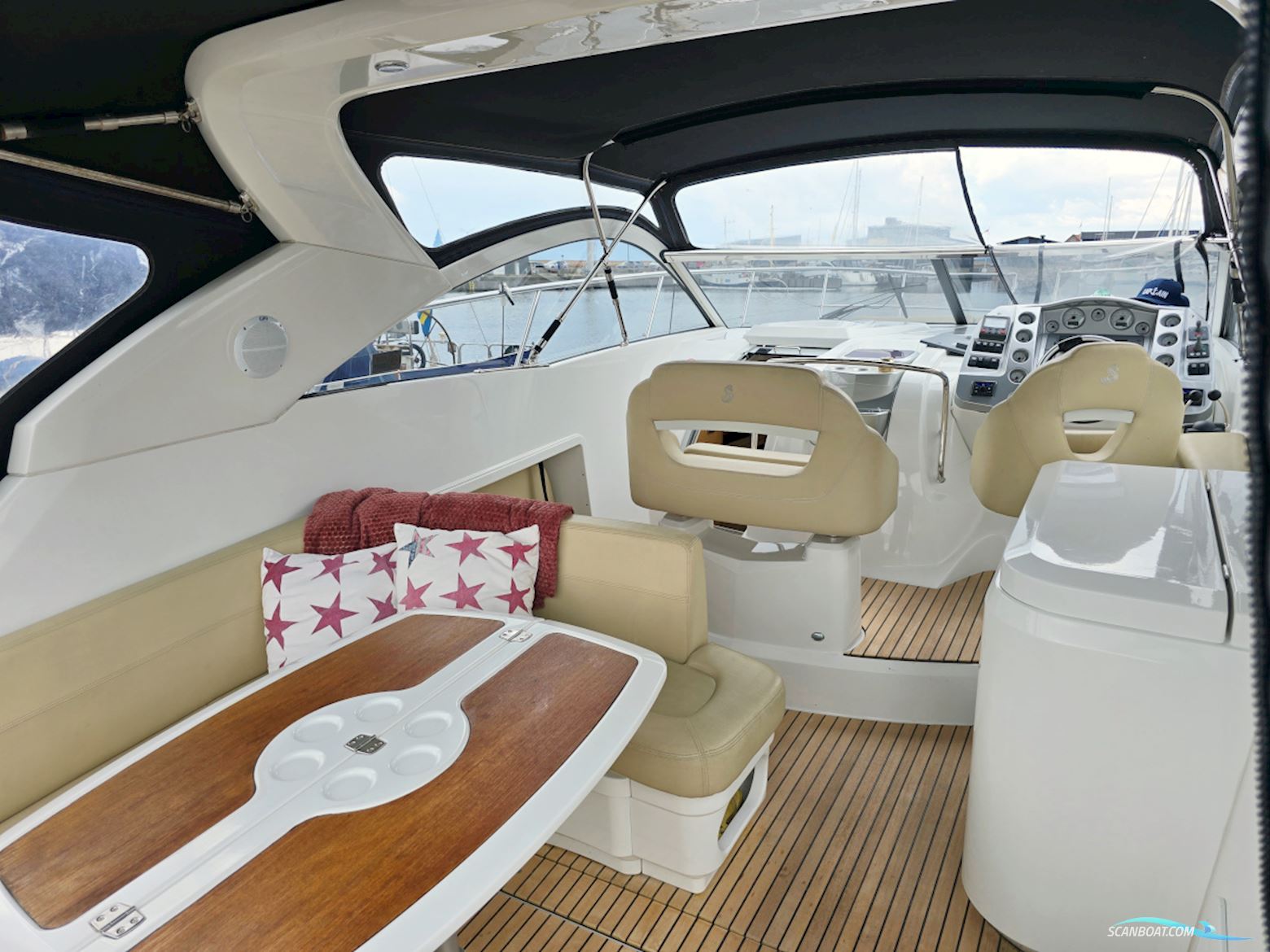 Beneteau Monte Carlo 37 SC Volvo Penta D4-260 Evc