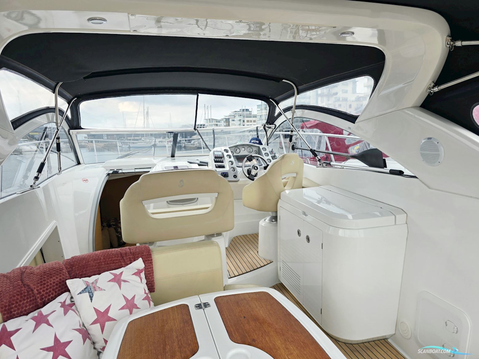 Beneteau Monte Carlo 37 SC Volvo Penta D4-260 EVC