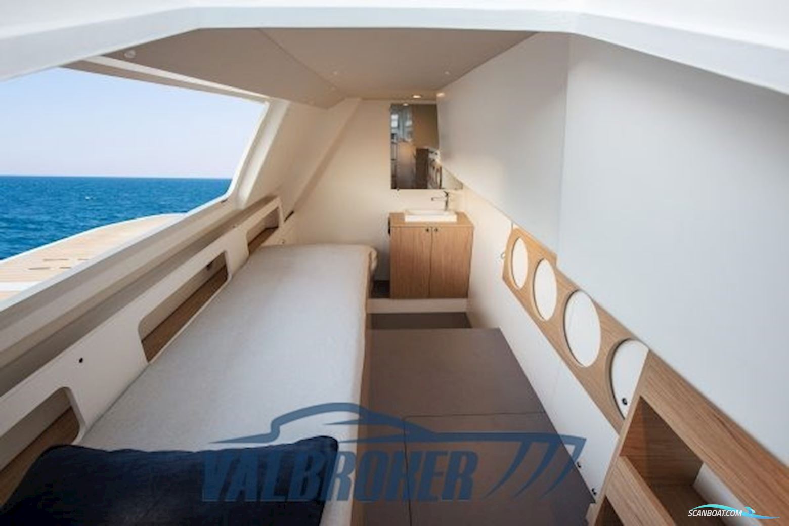 Beneteau Monte Carlo 52