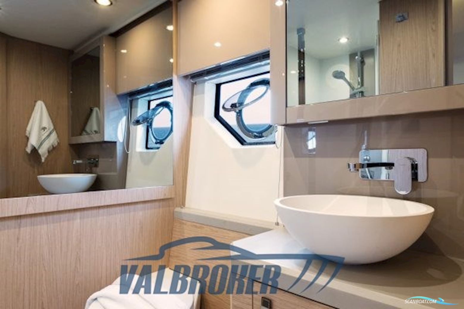 Beneteau Monte Carlo 52