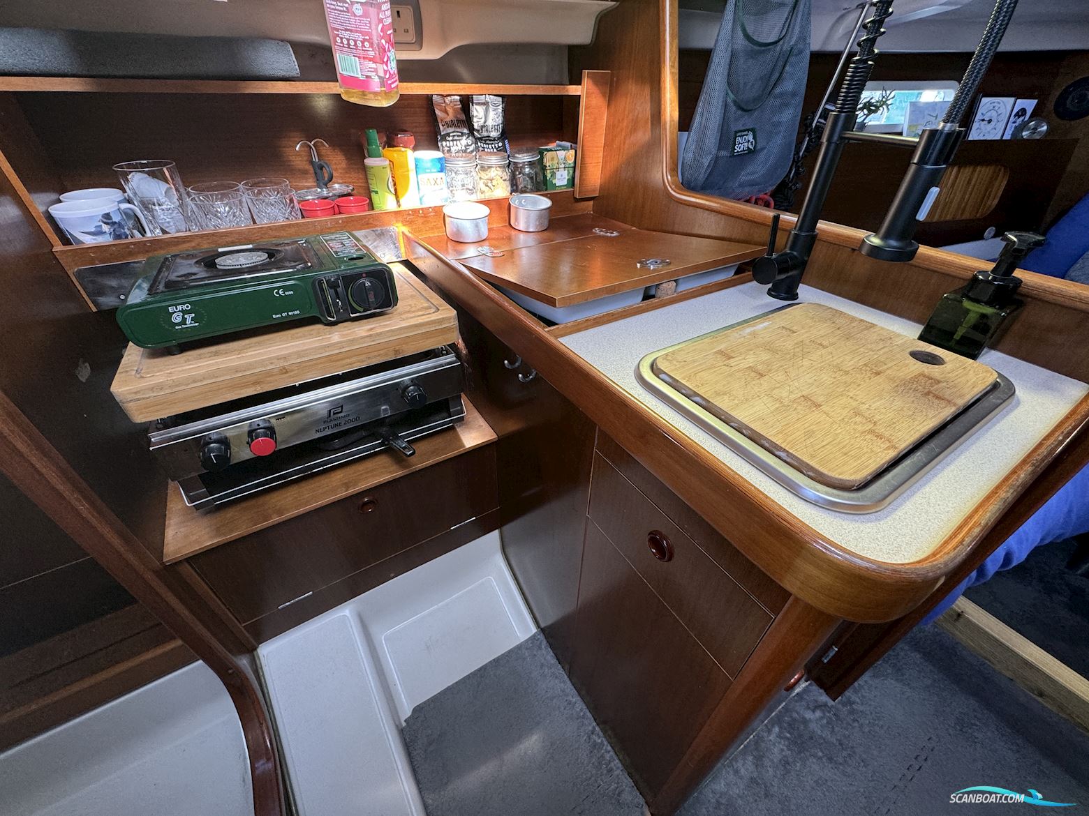 Beneteau Oceanis 281