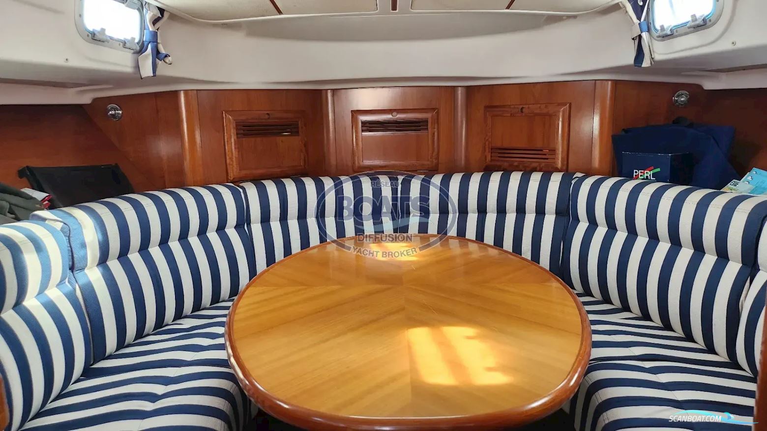 Beneteau Ombrine 900