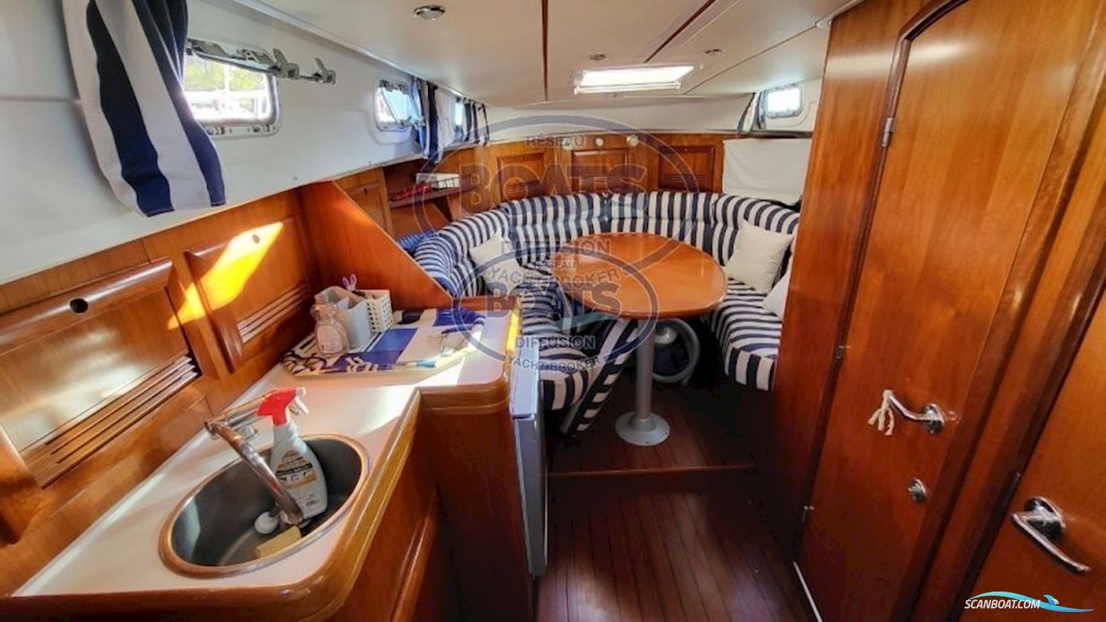 Beneteau Ombrine 900