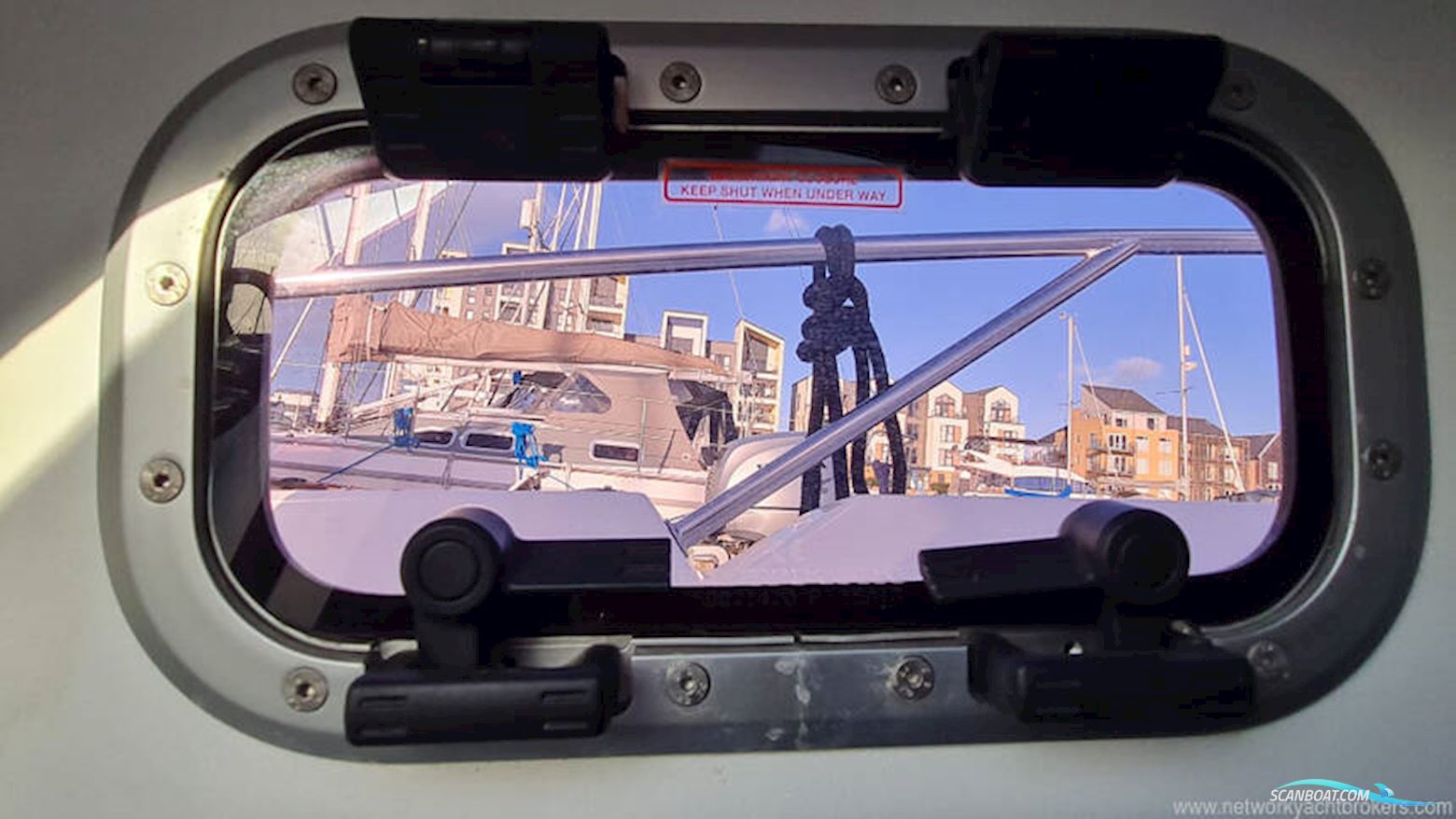 Beneteau Rubis 750 Flyer Sun deck