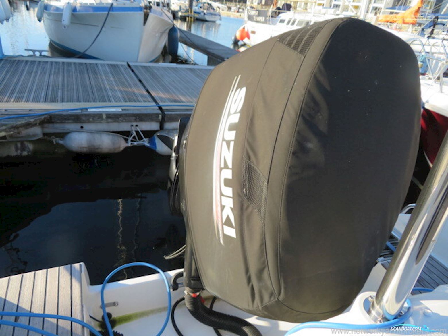 Beneteau Rubis 750 Flyer Sun deck