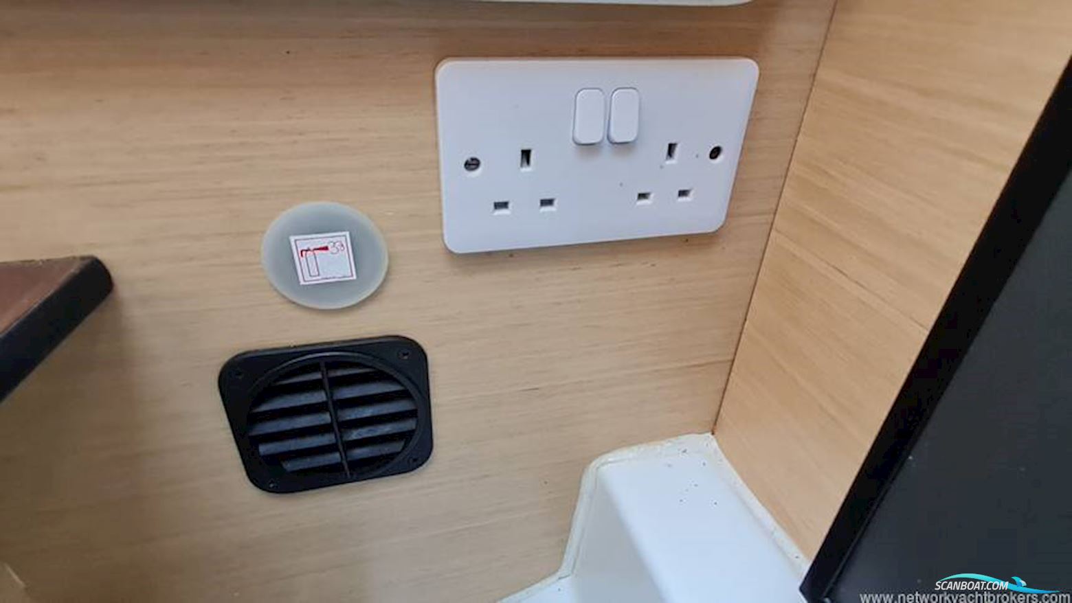 Beneteau Rubis 750 Flyer Sun Deck