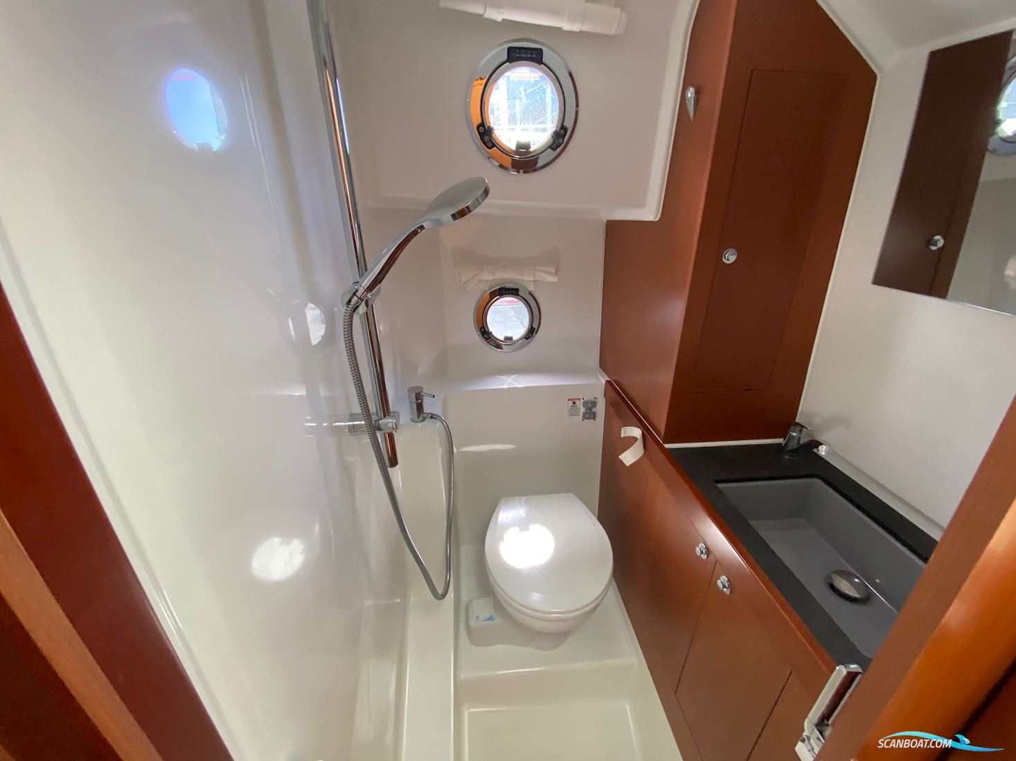 Beneteau Swift Trawler 30 - Reserved