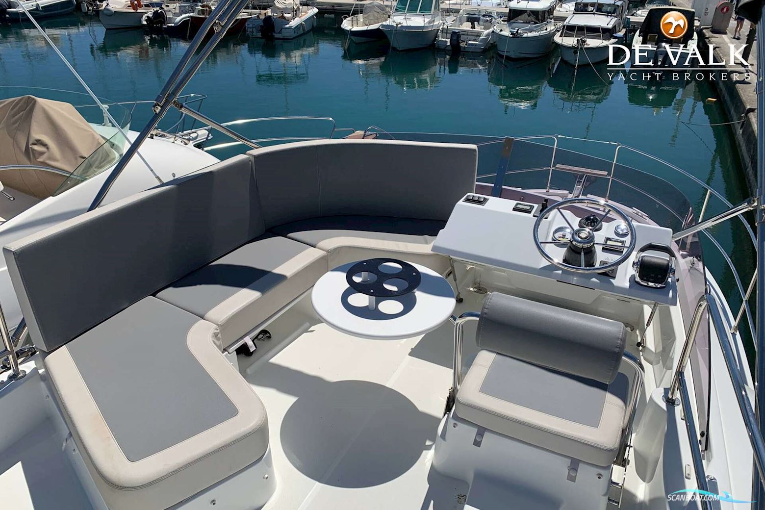 Beneteau Swift Trawler 30