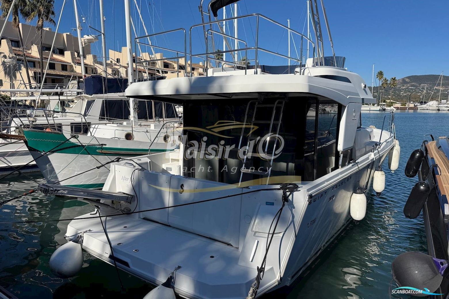 Beneteau Swift Trawler 35