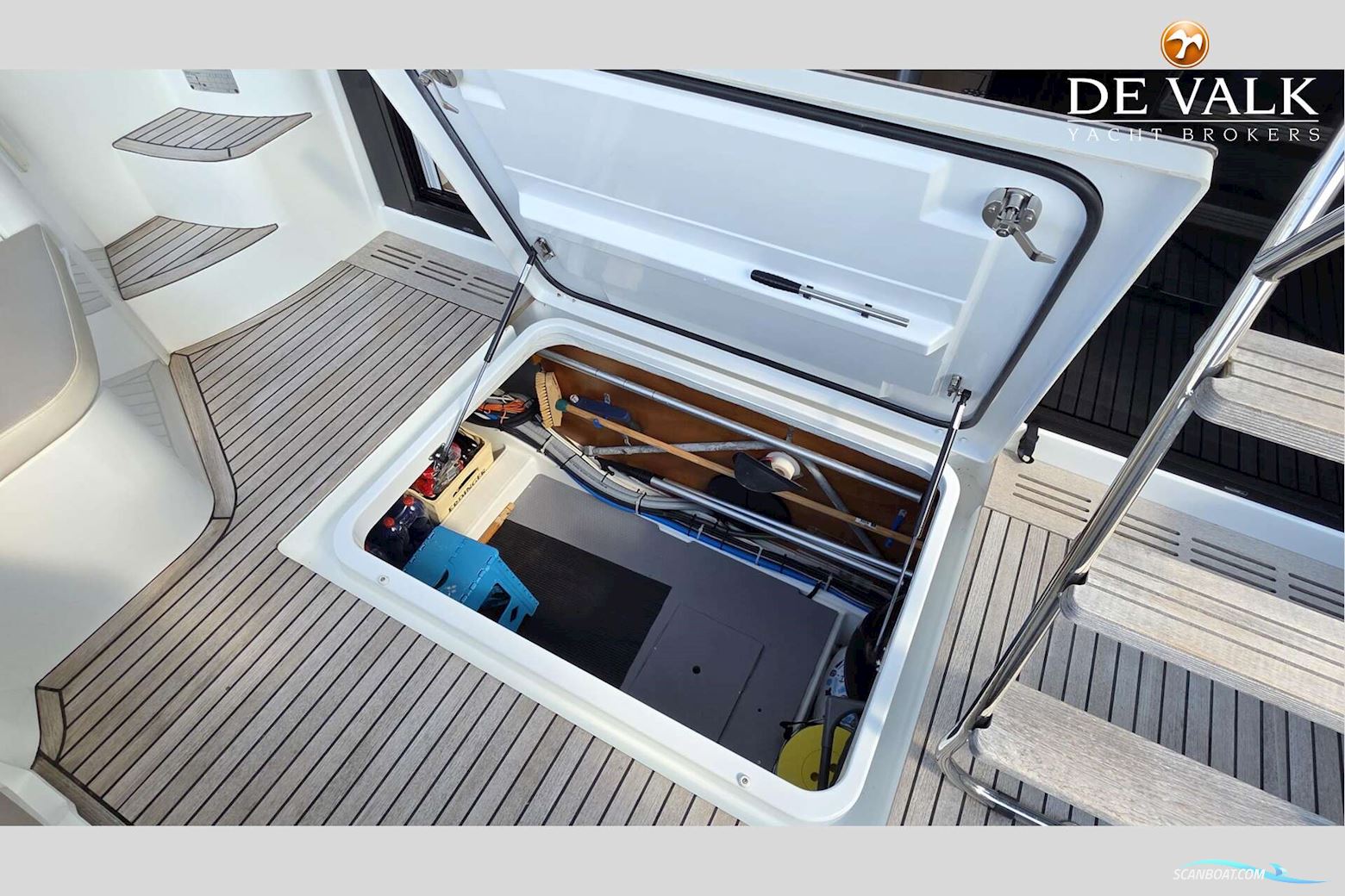 Beneteau Swift Trawler 35