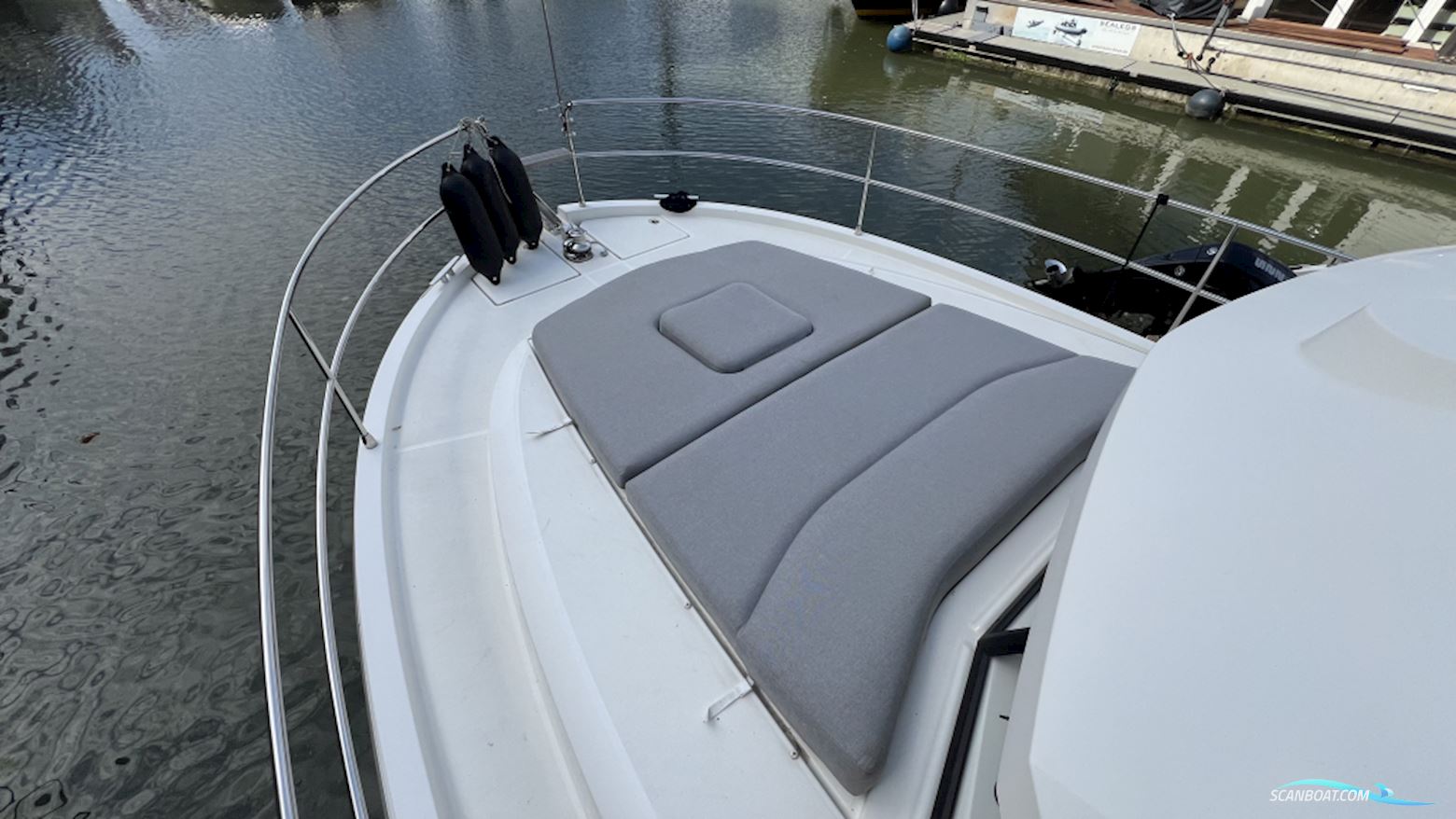 Beneteau Swift Trawler 35