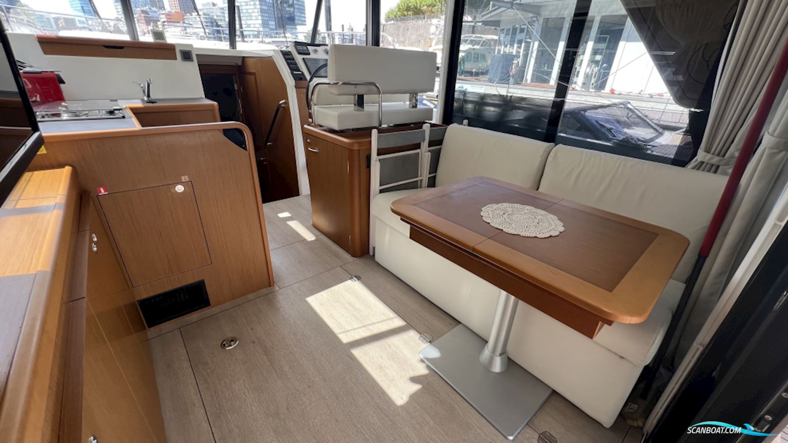 Beneteau Swift Trawler 35