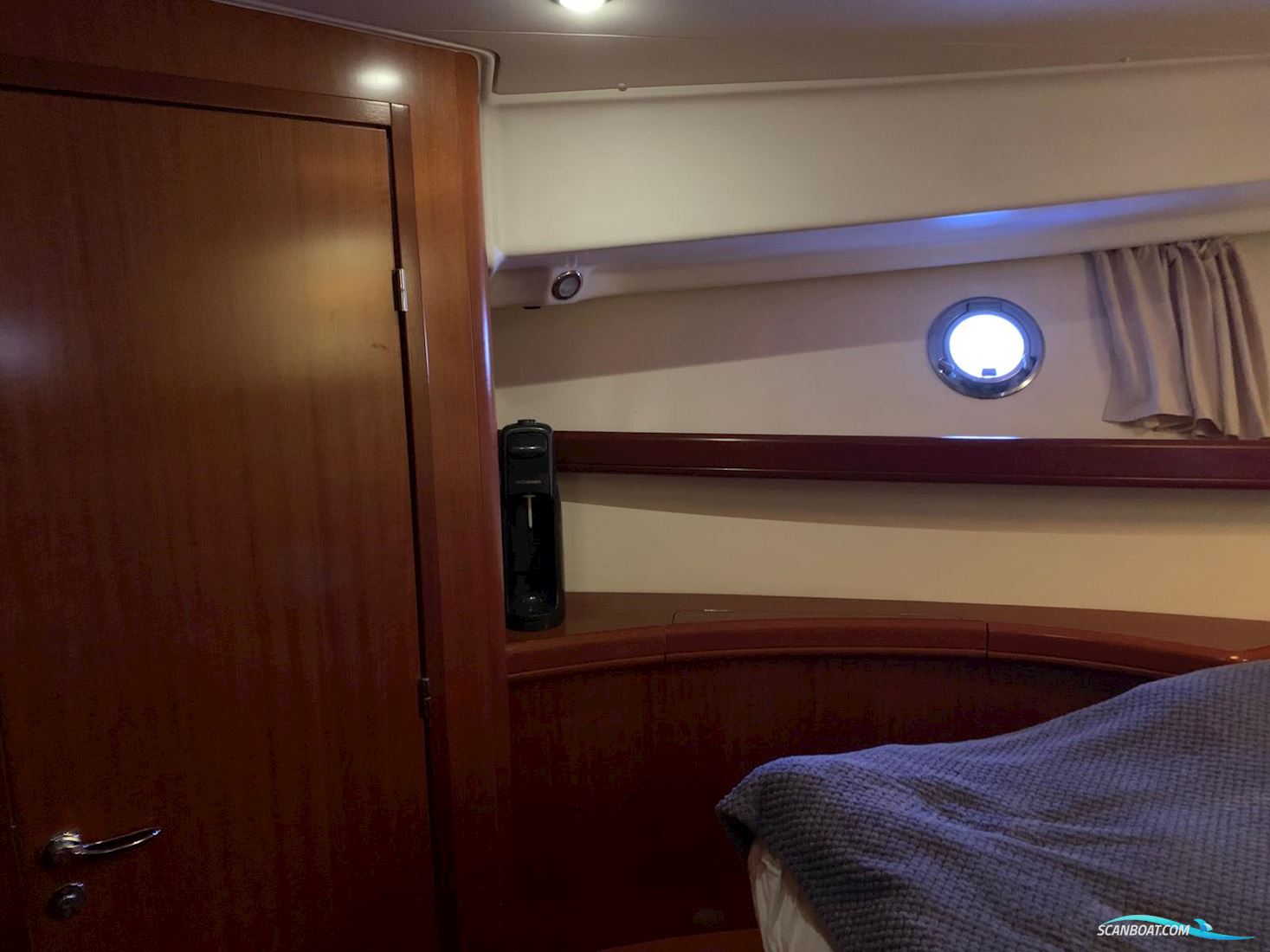 Beneteau Swift Trawler 42