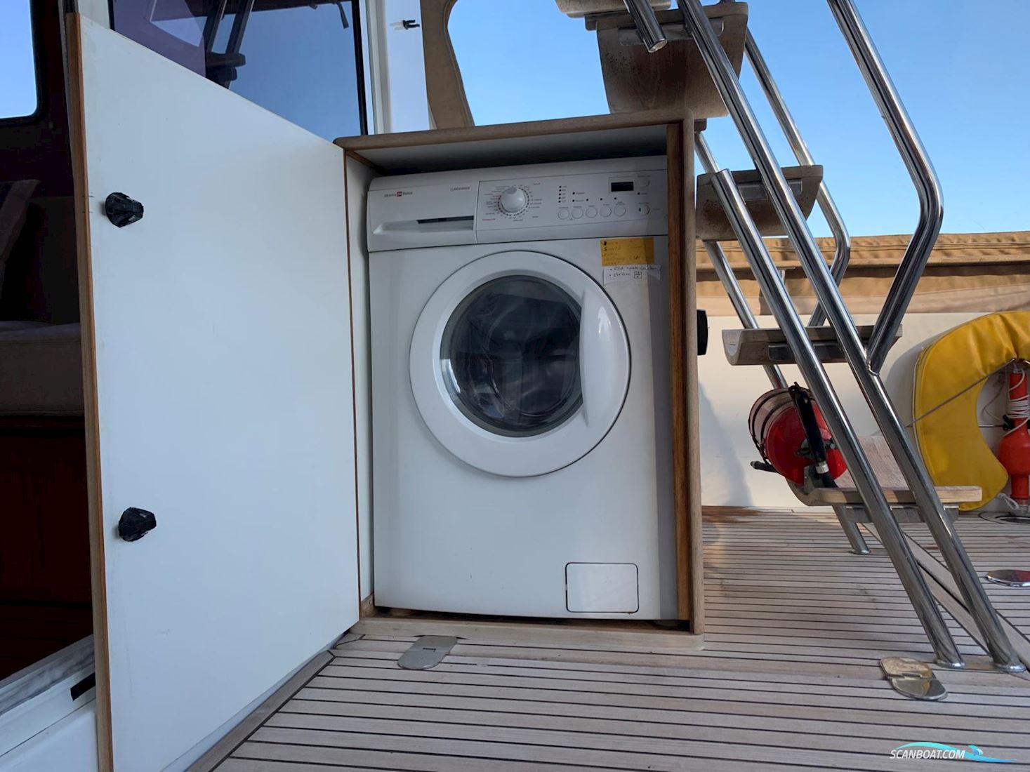 Beneteau Swift Trawler 42