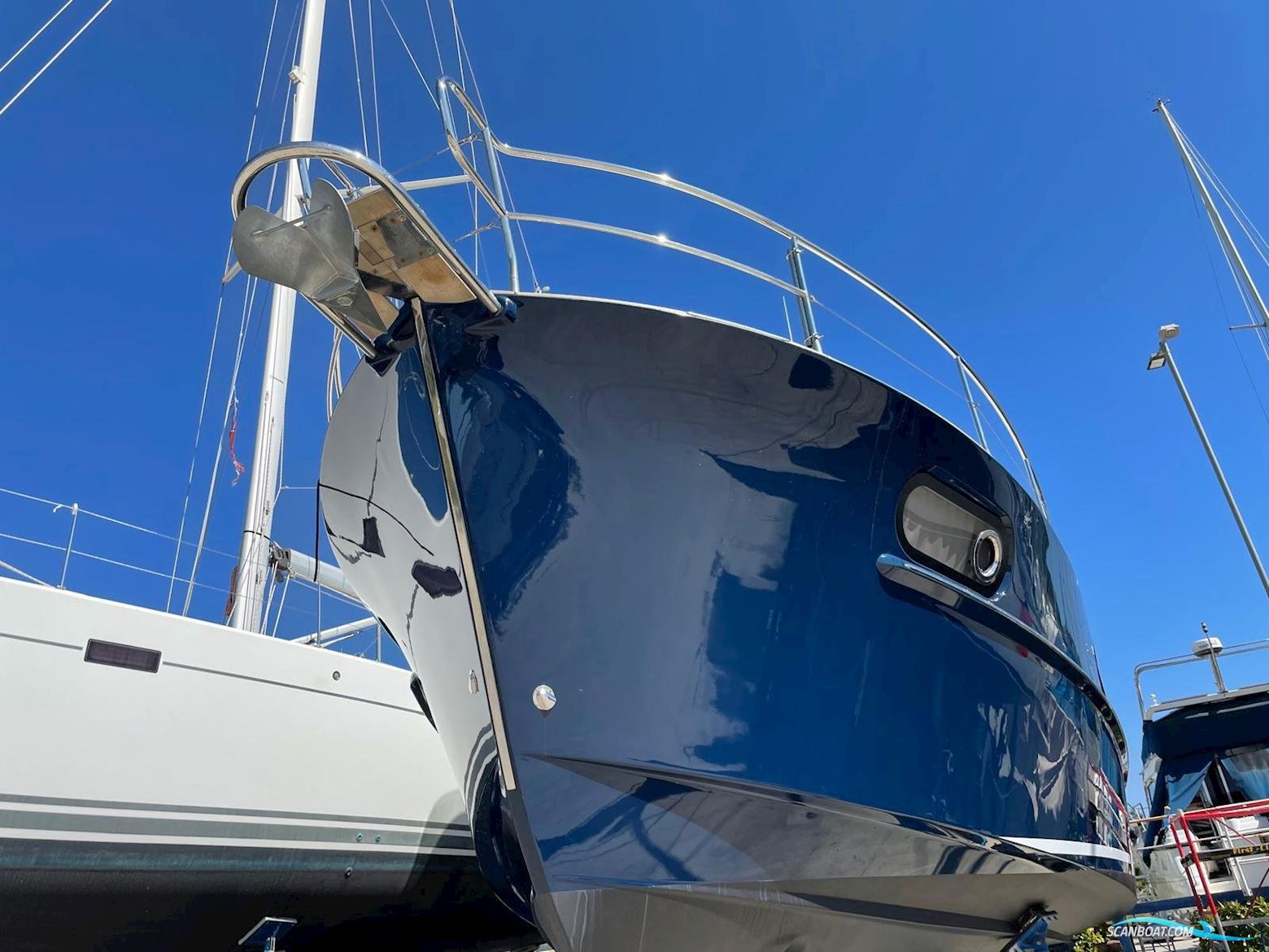 Beneteau Swift Trawler 44