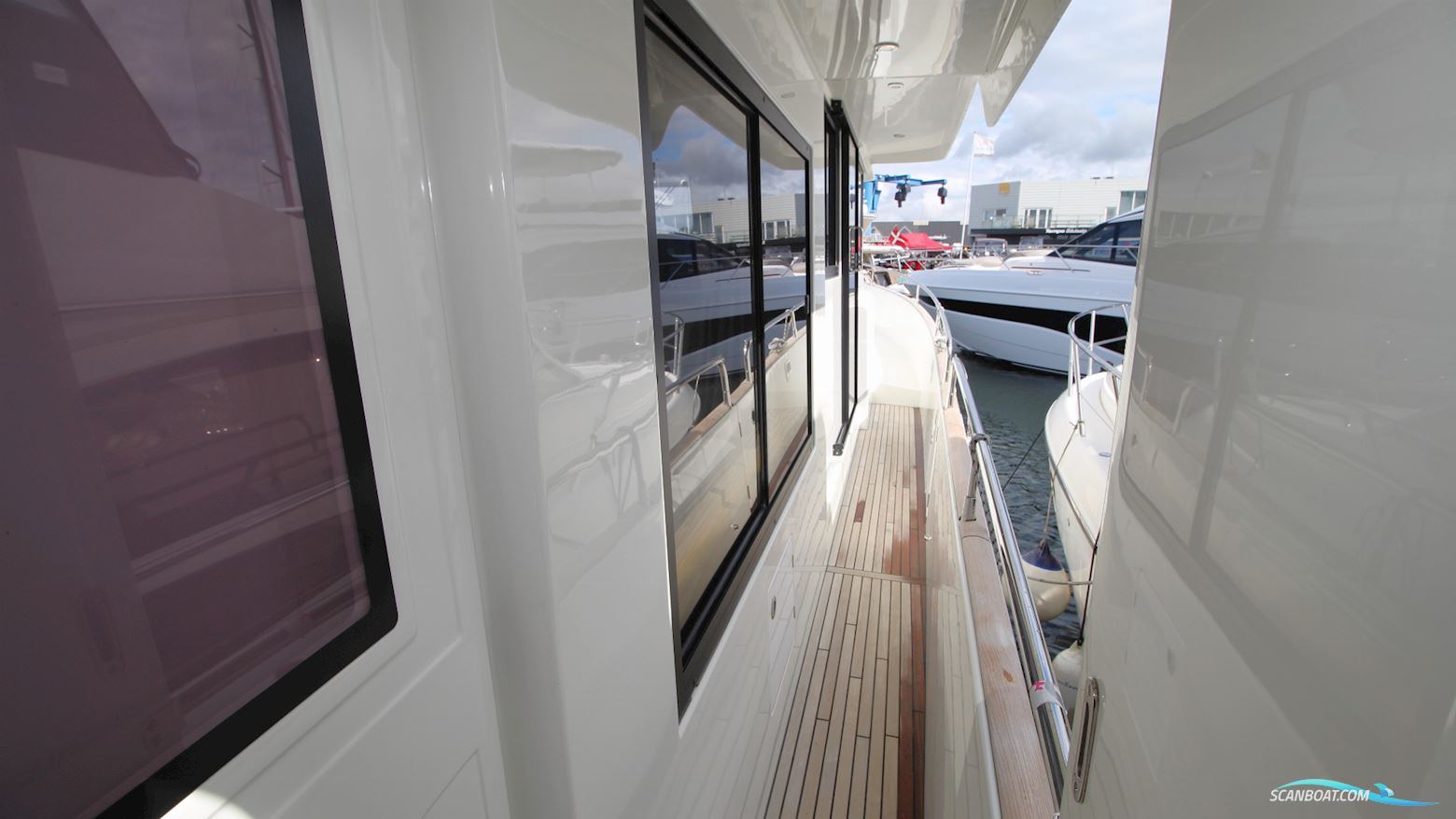 Beneteau Swift Trawler 50