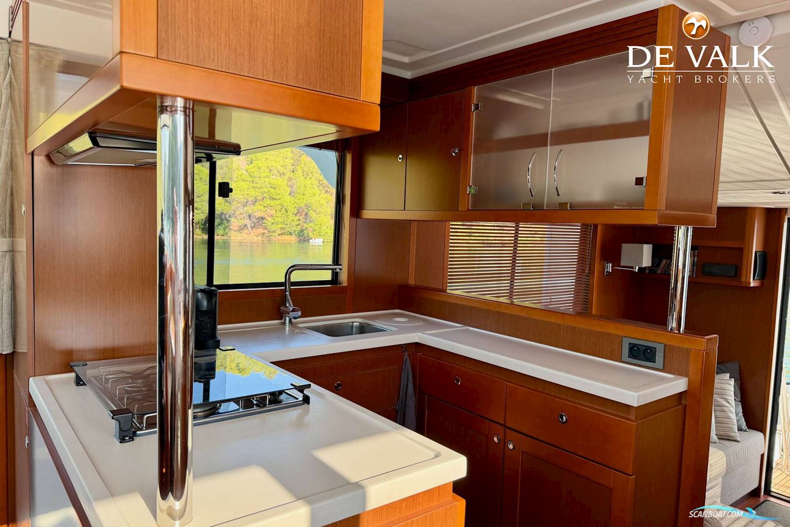 Beneteau Swift Trawler 50