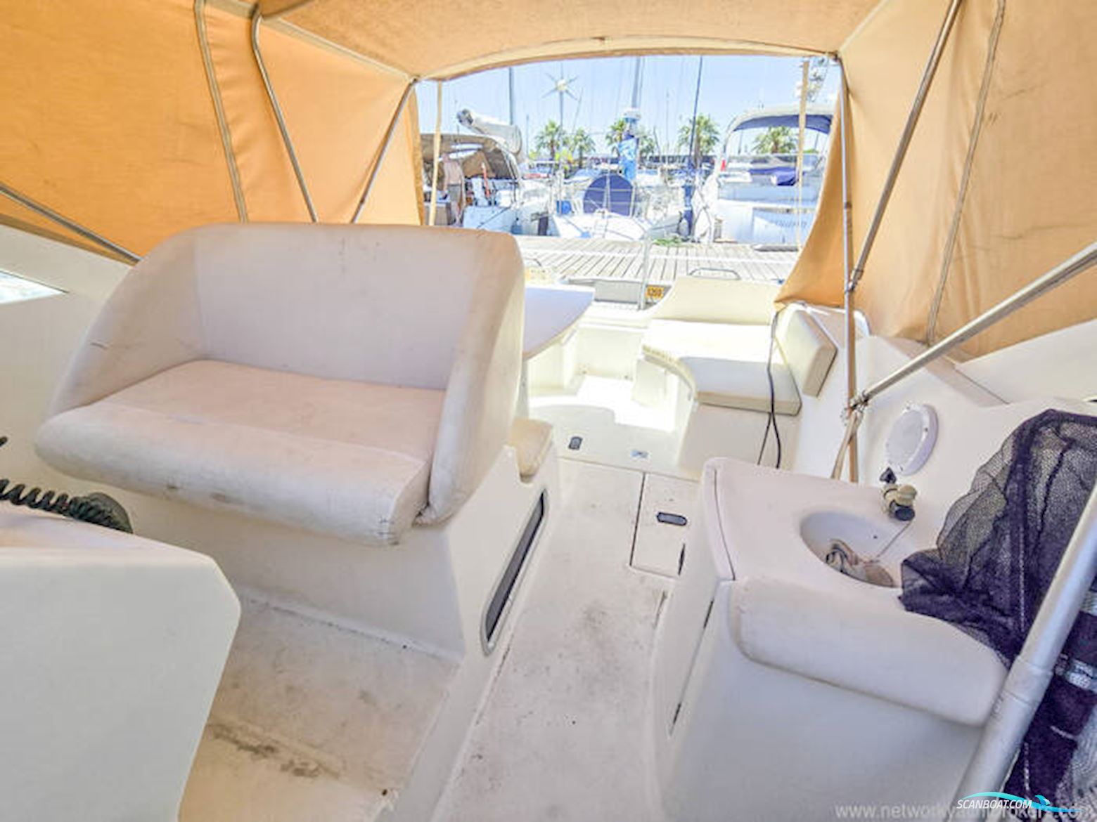 Beneteau Viva 920