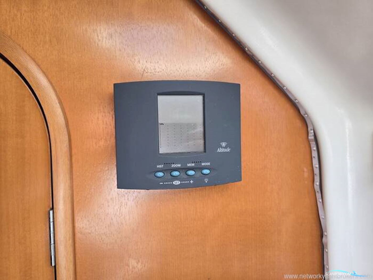 Beneteau Viva 920