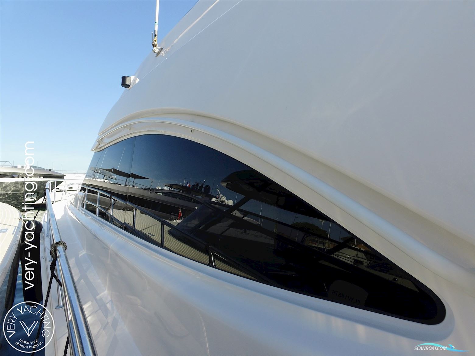 Bertram Yacht 540 Convertible