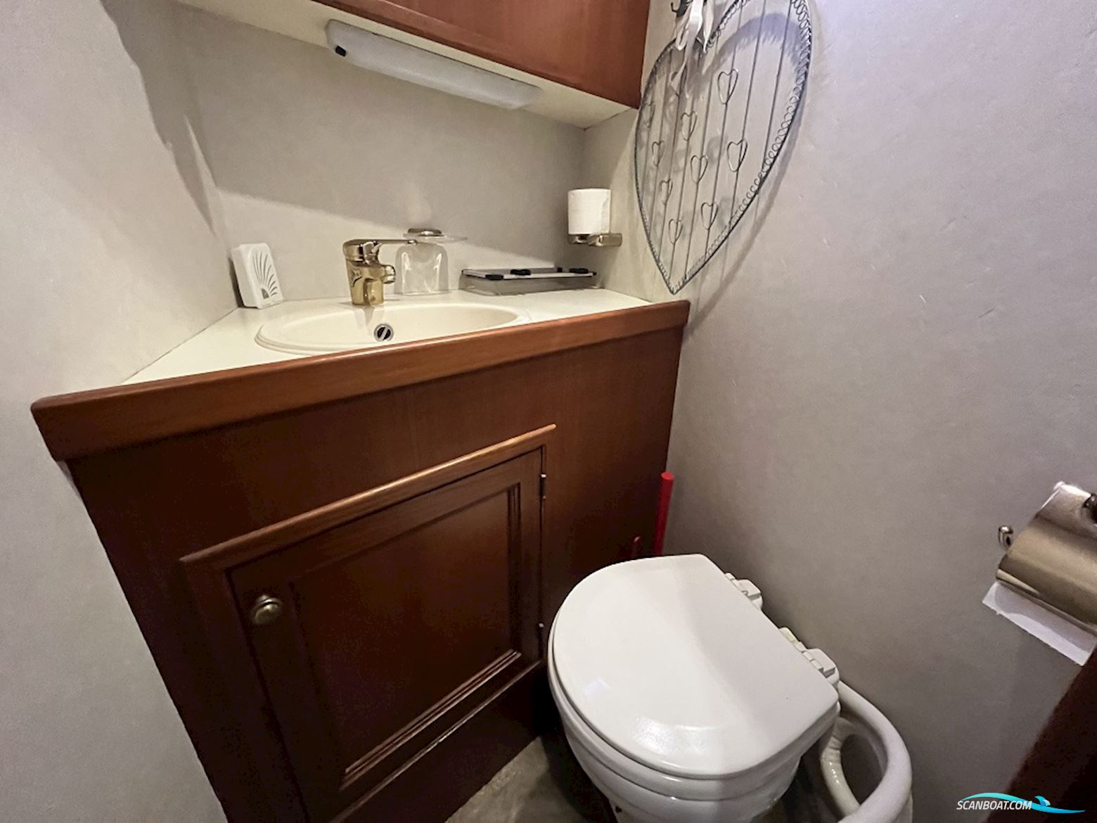 Blauwe Hand Trawler 1400