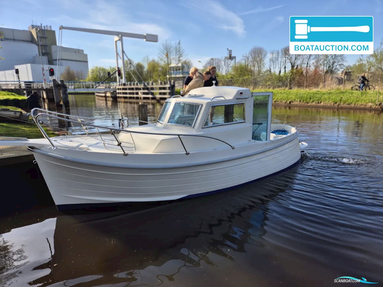 Bluestar Retro Cabin 22